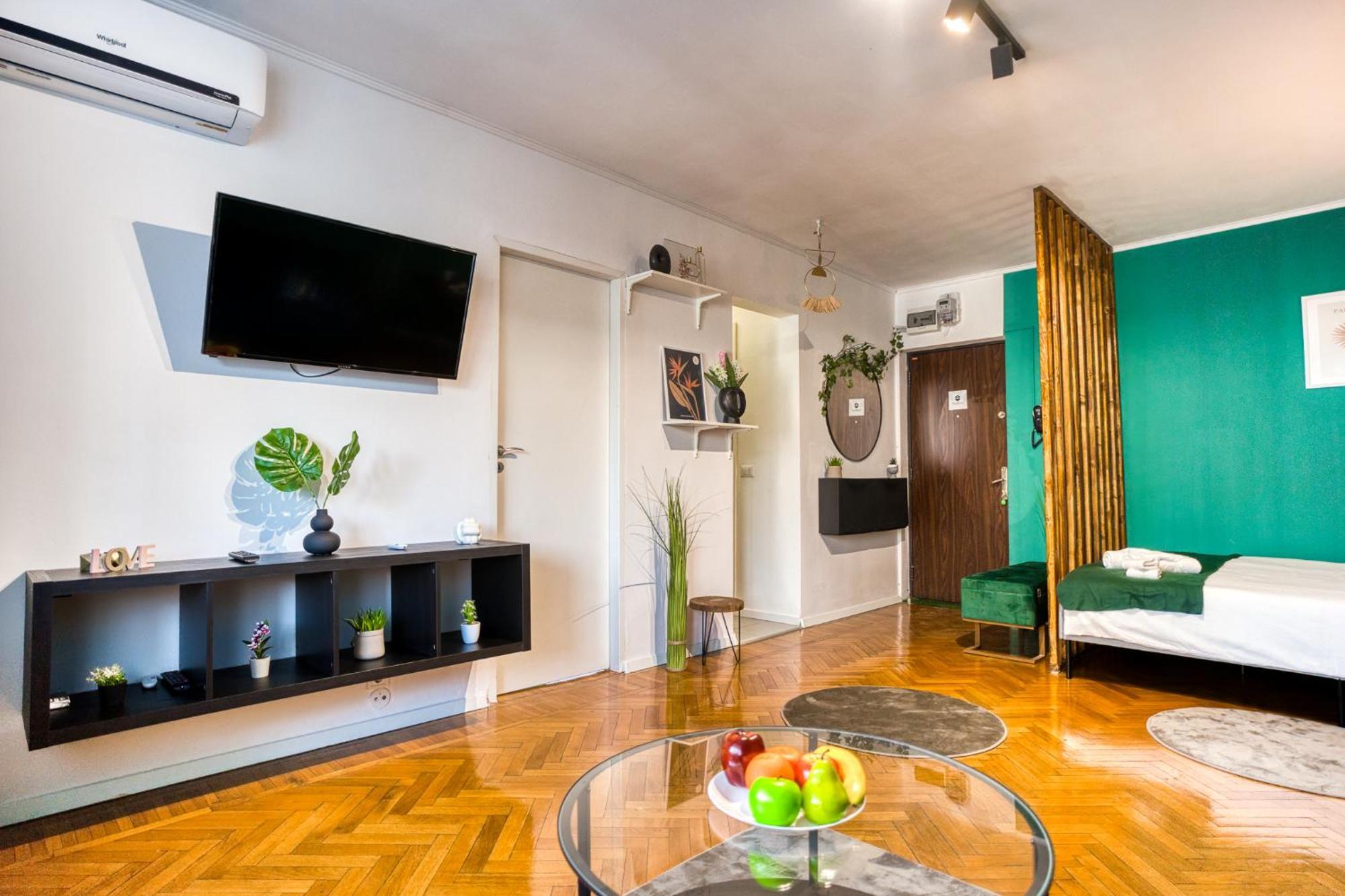 Hacienda Royal Palace - Central Designer Apartment Bucureşti Exterior foto